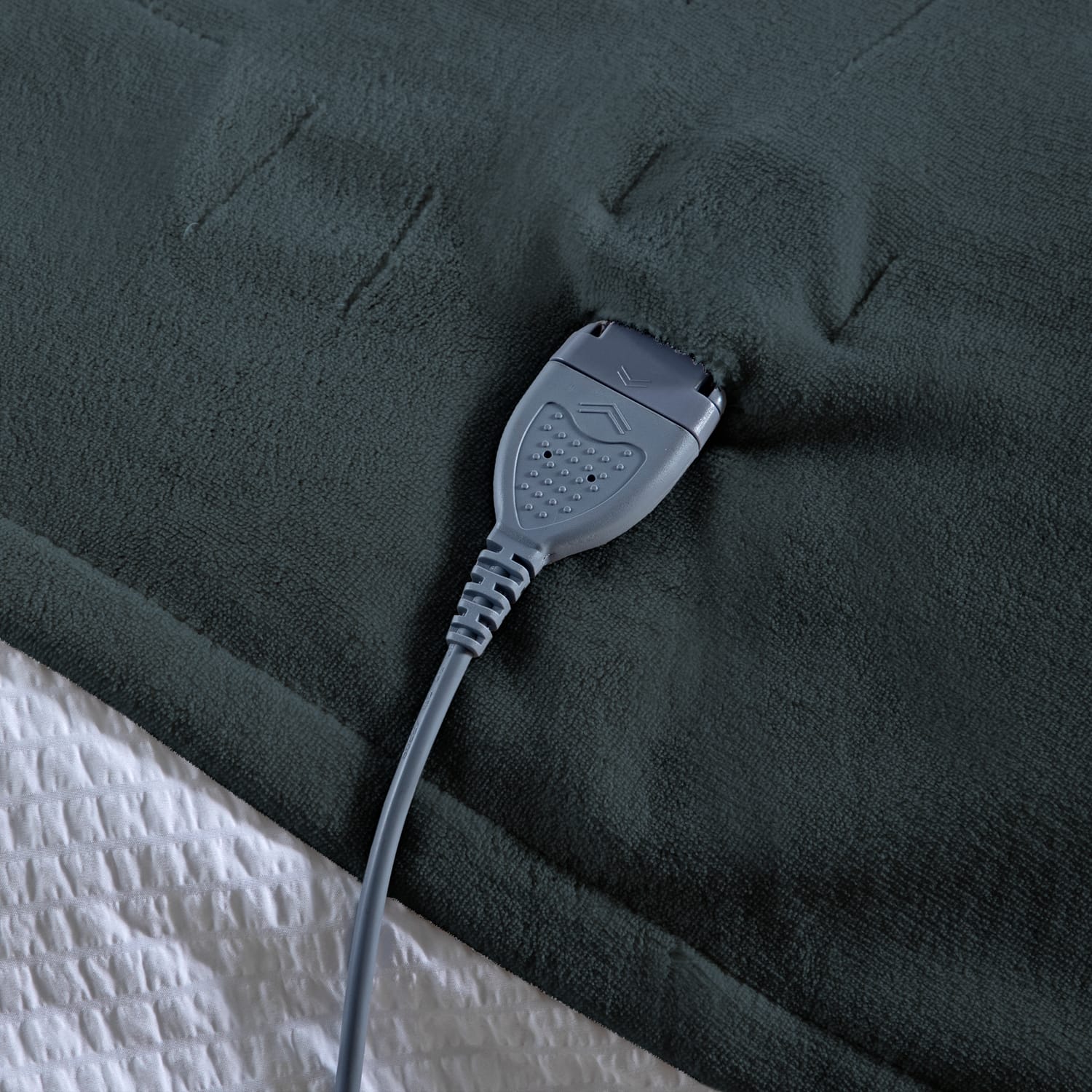 Electric Heated Throw - Grey, product image 2